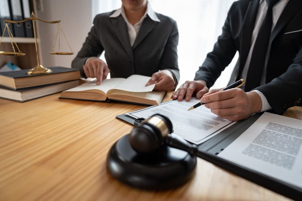 False Imprisonment vs False Arrest Free Consultation