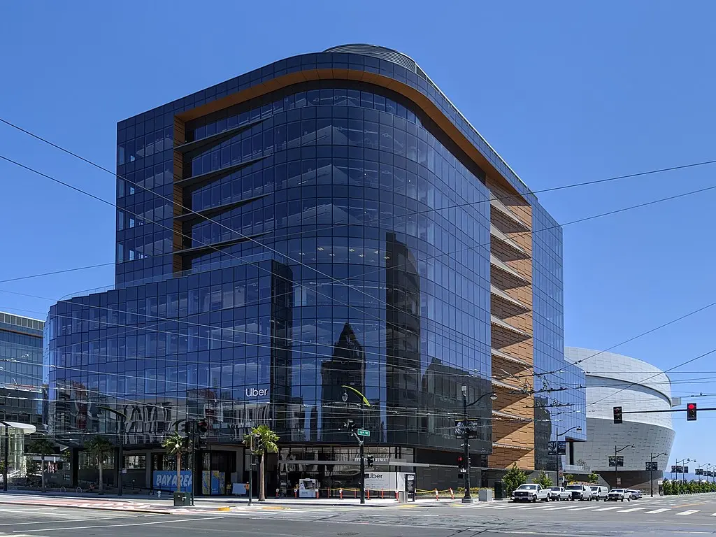 The Uber headquarters in Mission Bay, San Francisco. Photograph by HaeB, CC BY-SA 4.0, via Wikimedia Commons